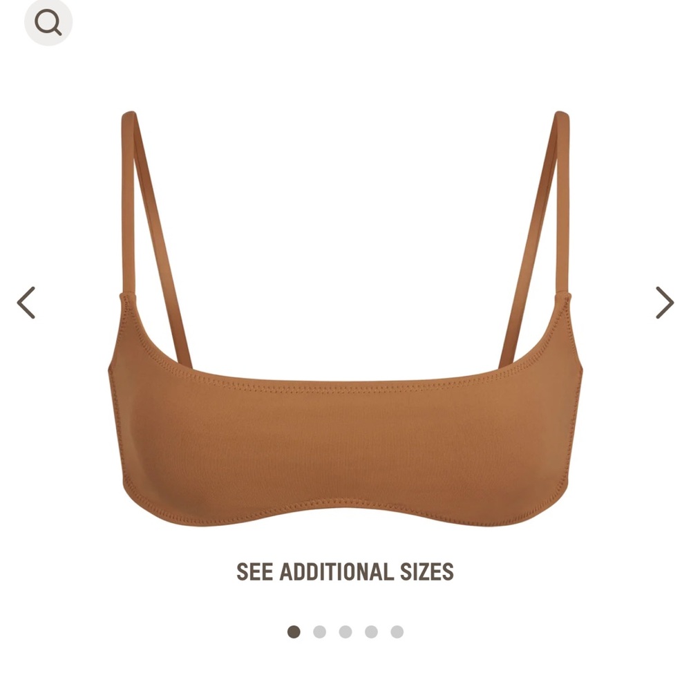 SKIMS MICRO SCOOP BIKINI TOP SIZE XS IN COLOR ALMOND